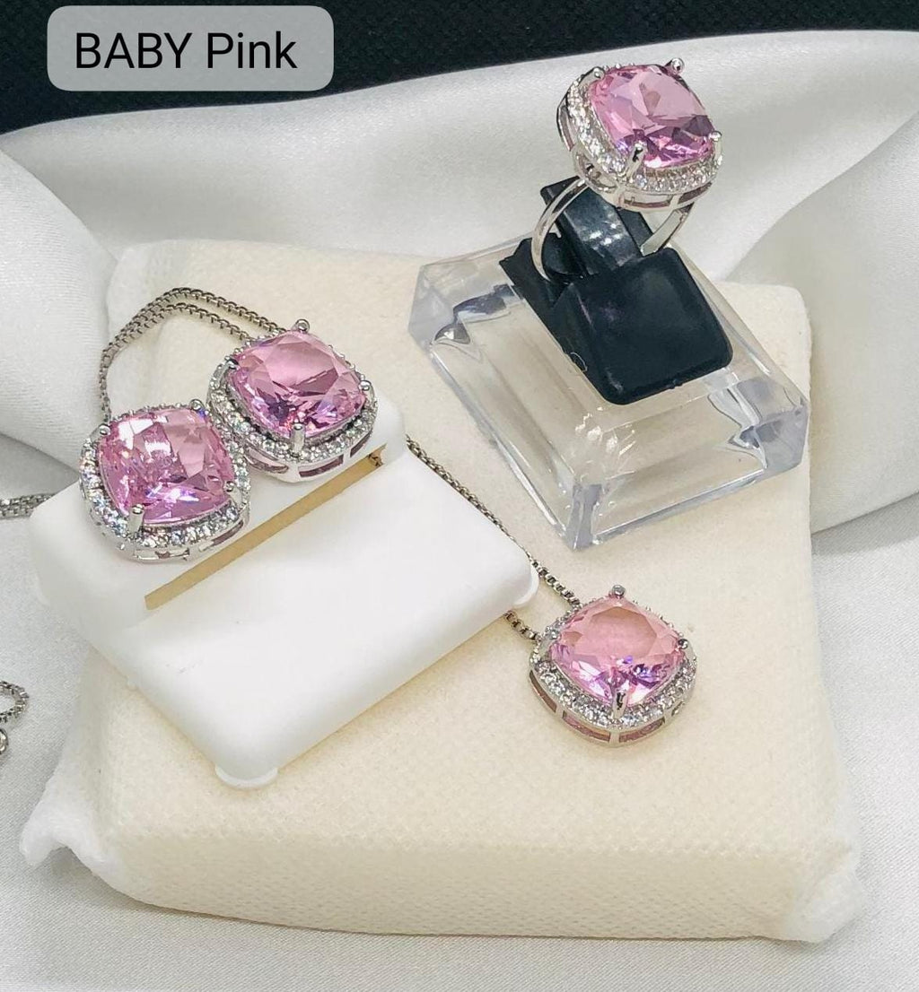 Aesthetic Accessories, Alloy Material Inlaid with Large Sparkling Rhinestones Set, with Necklaces, Rings, And Earrings, Suitable for Daily Wear, Parties, Weddings,