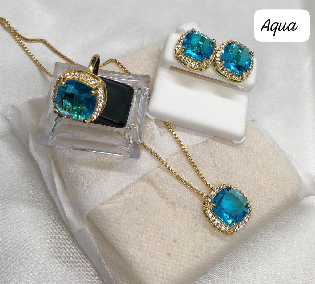 Aesthetic Accessories, Alloy Material Inlaid with Large Sparkling Rhinestones Set, with Necklaces, Rings, And Earrings, Suitable for Daily Wear, Parties, Weddings,