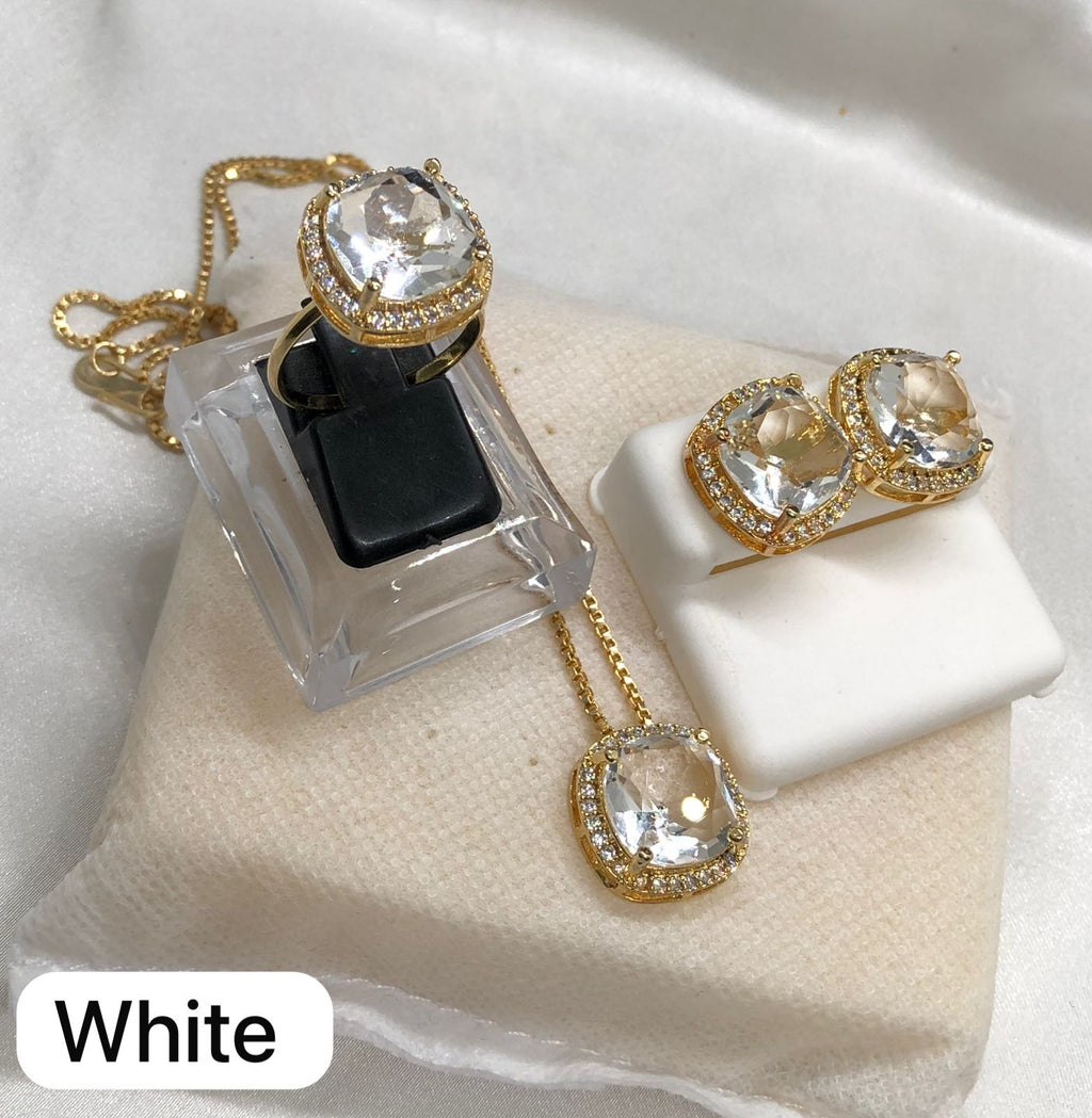 Aesthetic Accessories, Alloy Material Inlaid with Large Sparkling Rhinestones Set, with Necklaces, Rings, And Earrings, Suitable for Daily Wear, Parties, Weddings,