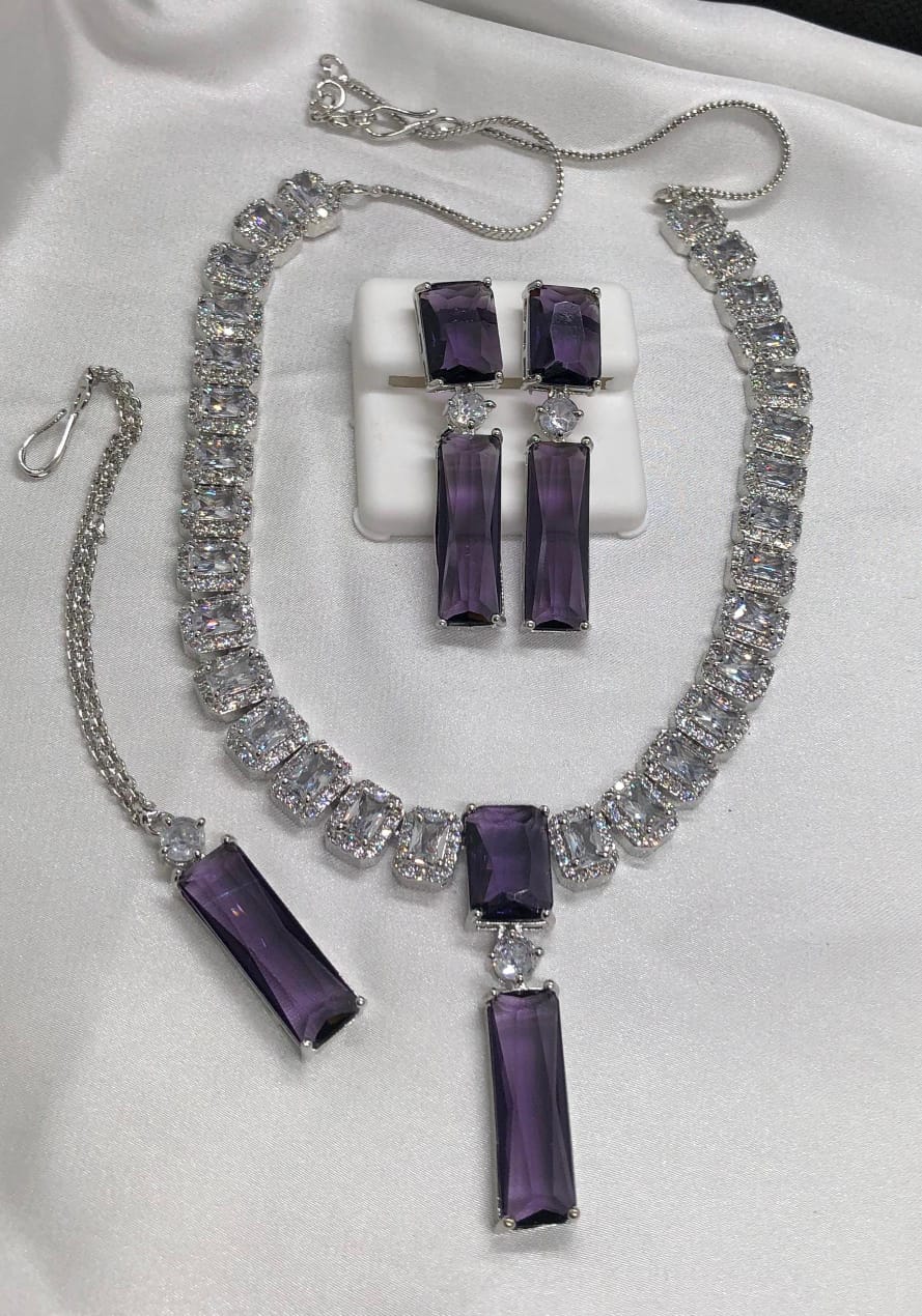 3pcs Elegant Pearl & Rhinestone Jewelry Set - Luxurious Gold-Tone Necklace, Earrings, and Ring with Sparkling