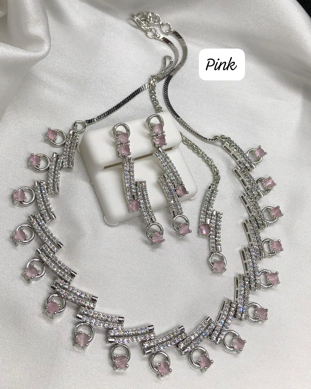 Luxury 4pcs Gold-Plated Jewelry Set for - Sparkling Rhinestone Necklace & Earrings,